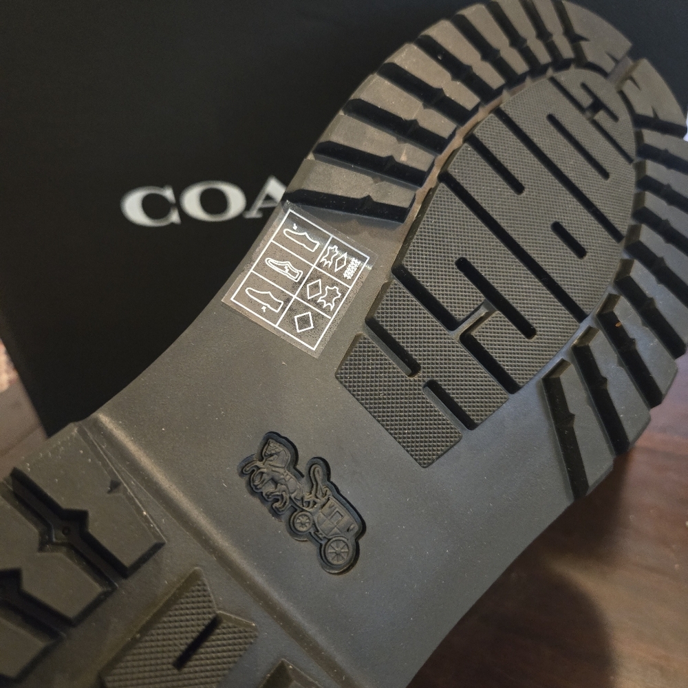 Coach Carver Boot - Picture 3 of 7